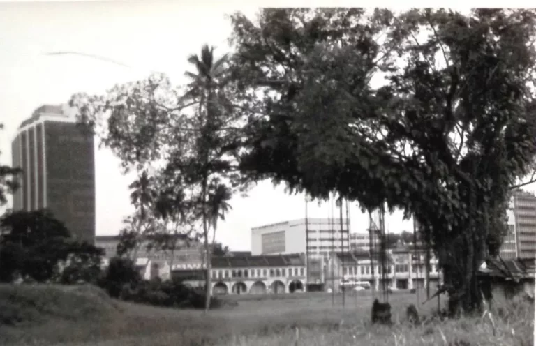 1960s Jalan Ampang, AIA building on left